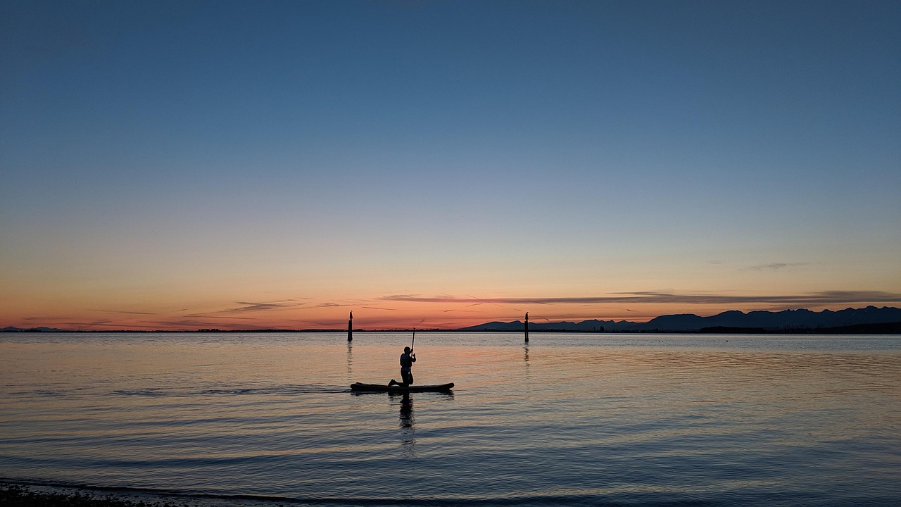 営業転職で年収を落とさずに移る方法は？