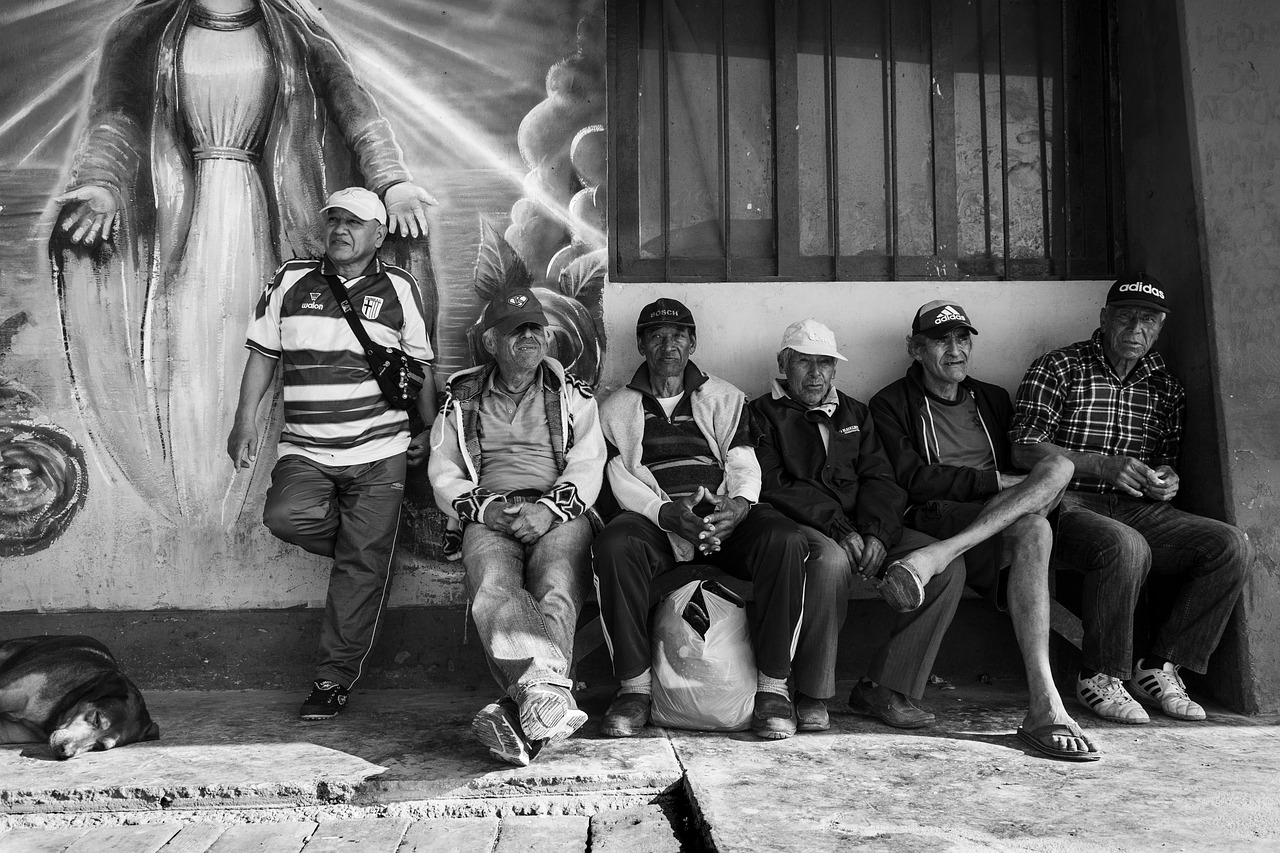 営業の先輩と比較して自分が情けないと感じる時、辞めたいと思うのは普通ですか？