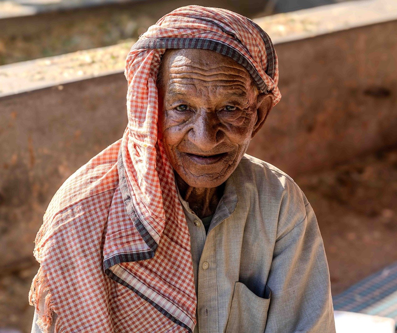 営業の退職を決断する際に支える仲間の探し方は？